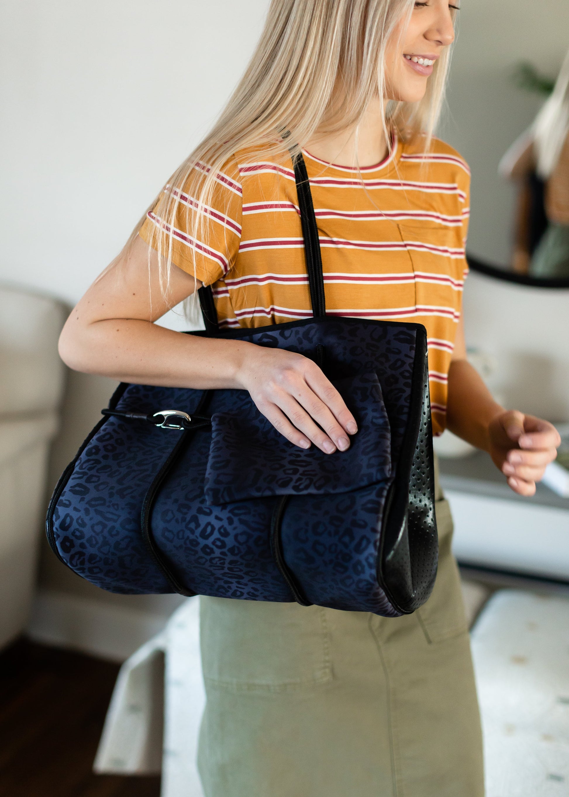 Neoprene Black Leopard Bag Accessories