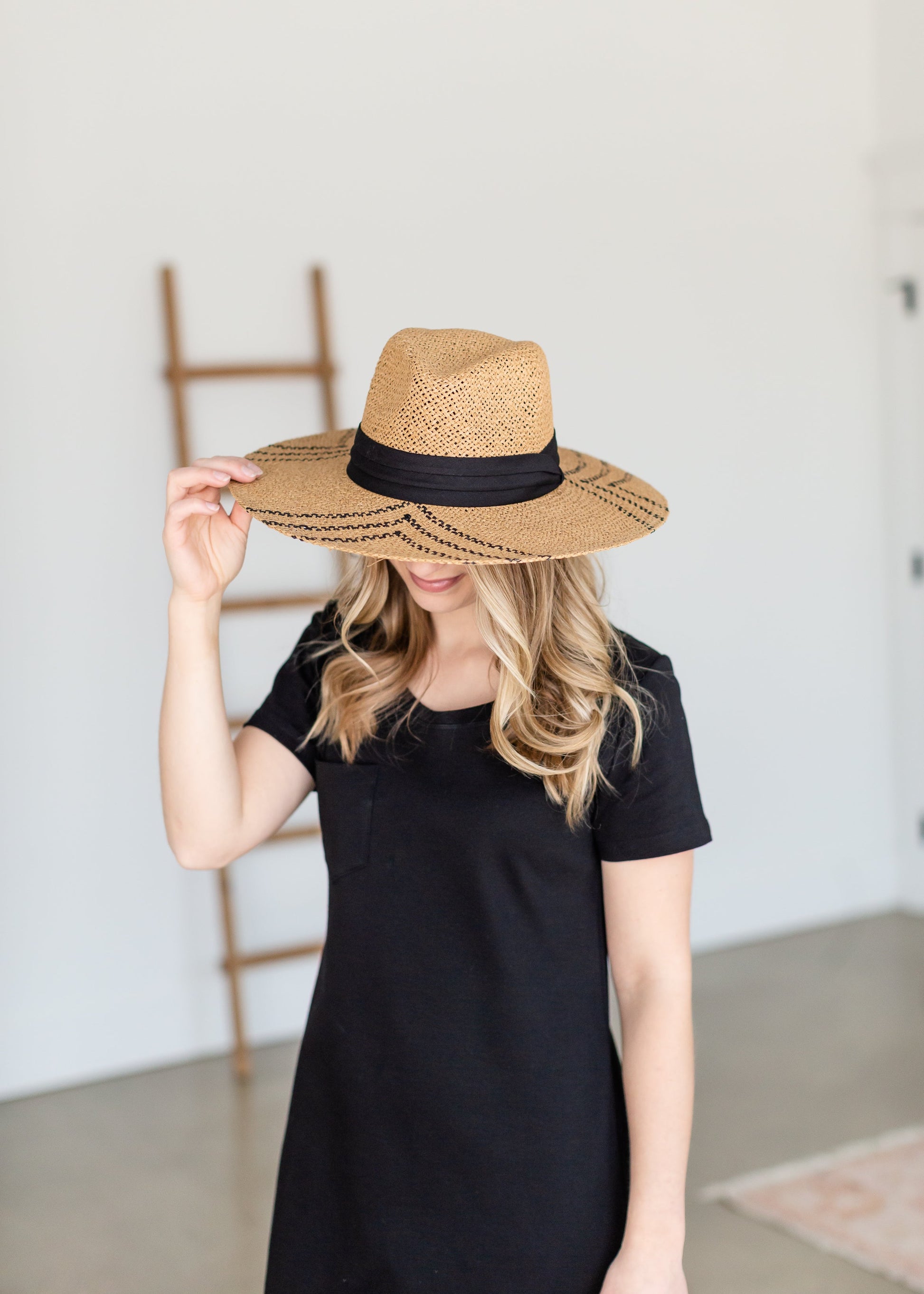 Oversized Black Detail Sun Hat Accessories Fame Accessories