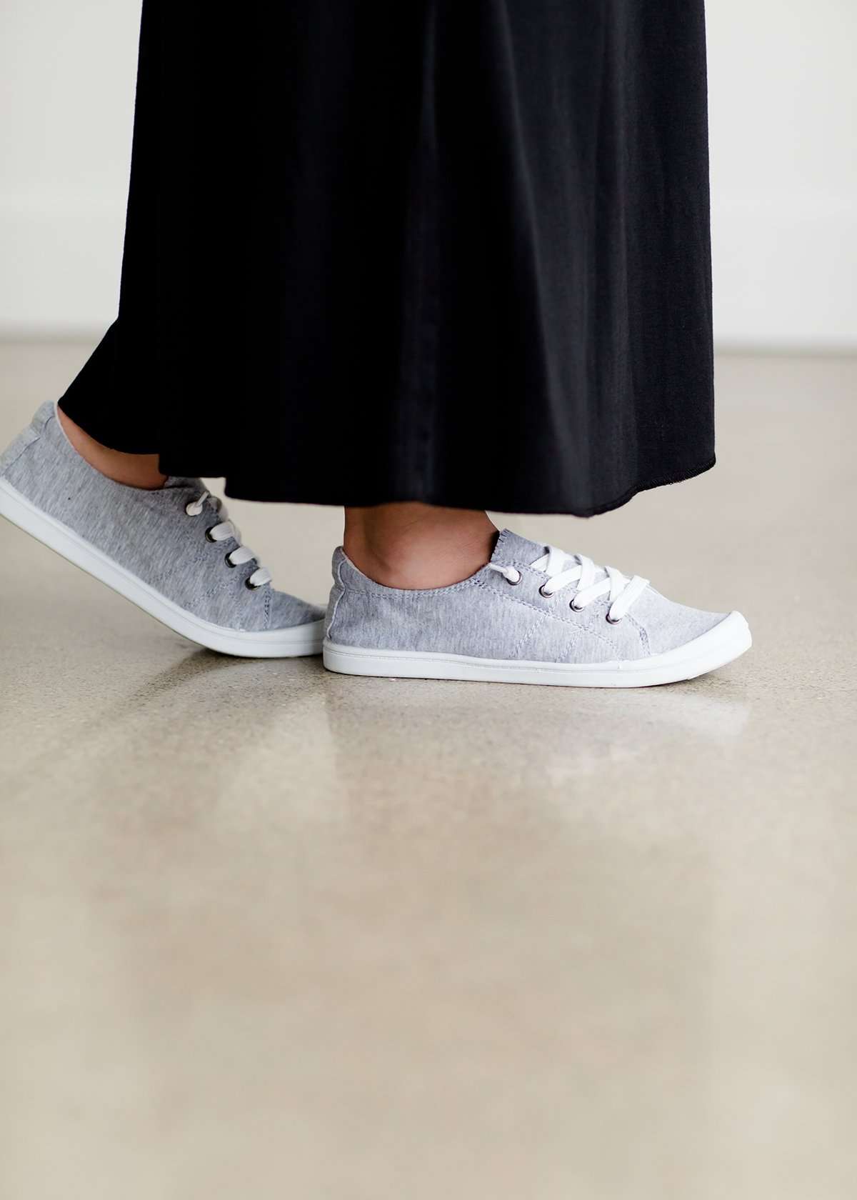 Gray quilted Jersey knit sneaker