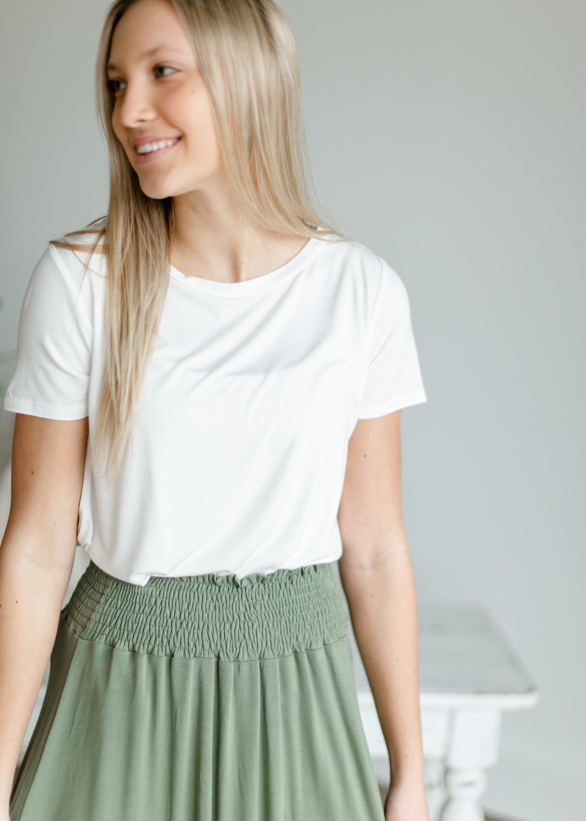 Relaxed Fit Scoop Neck Top- FINAL SALE Tops S / Ivory