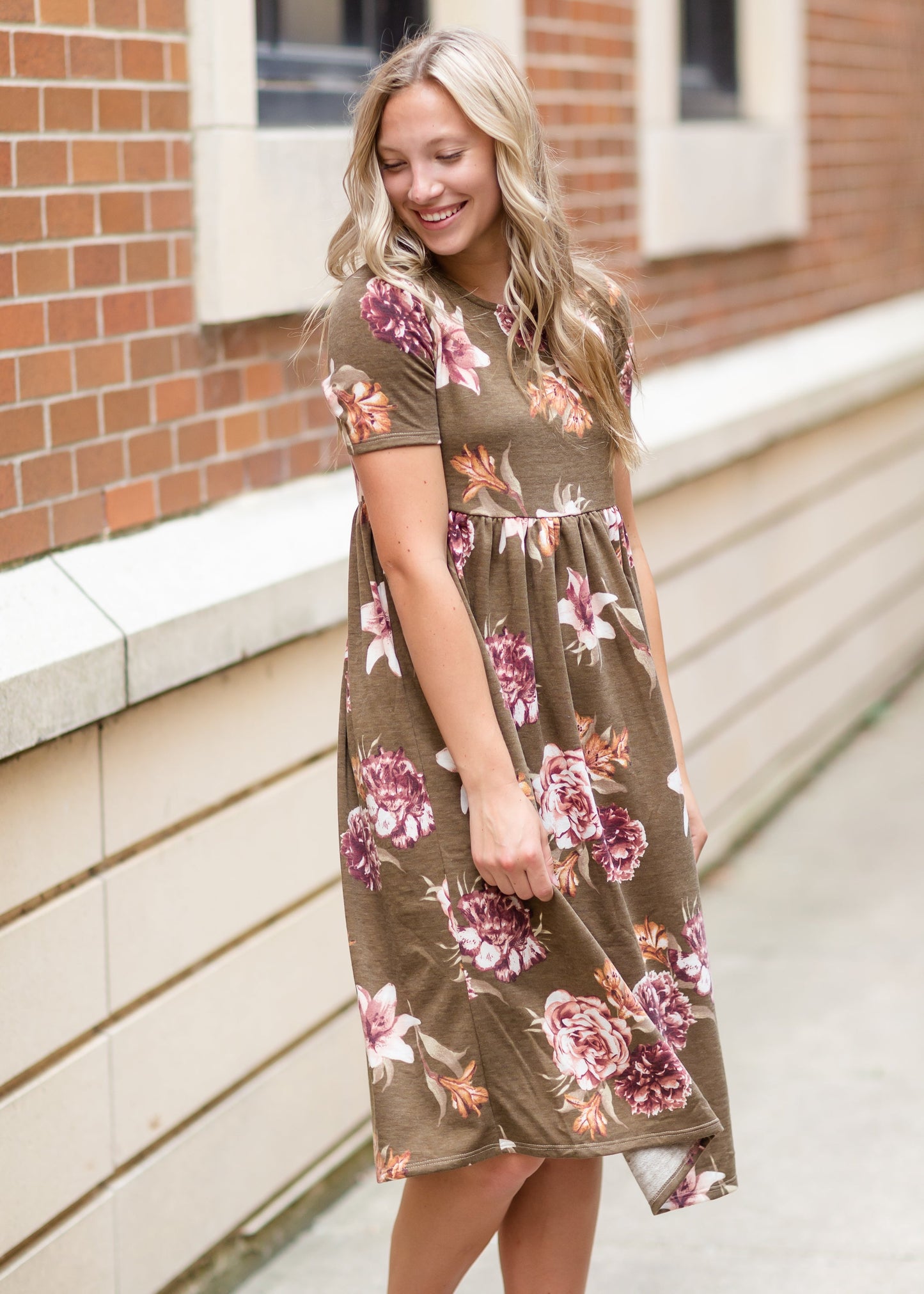 Round Neck Baby Doll Dress Dresses