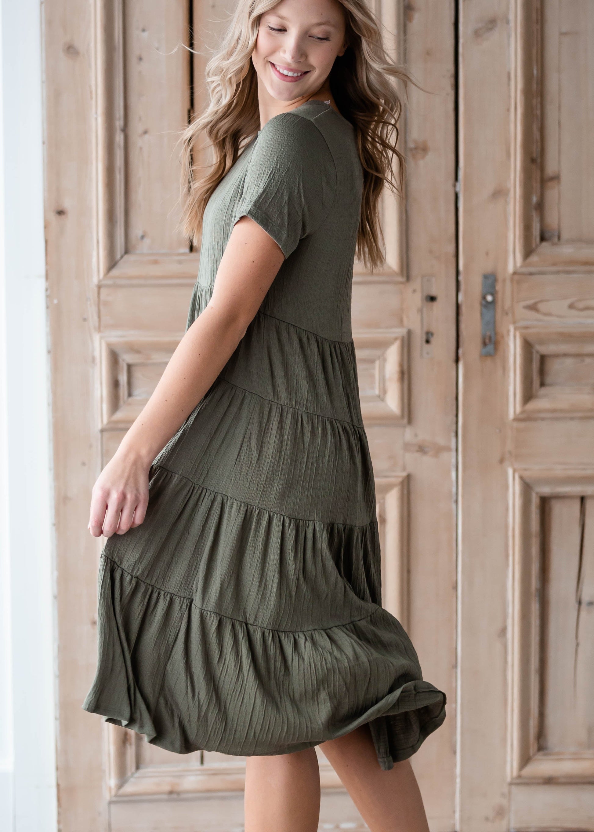 Short Sleeve Olive Tiered Midi Dress Dresses Hayden
