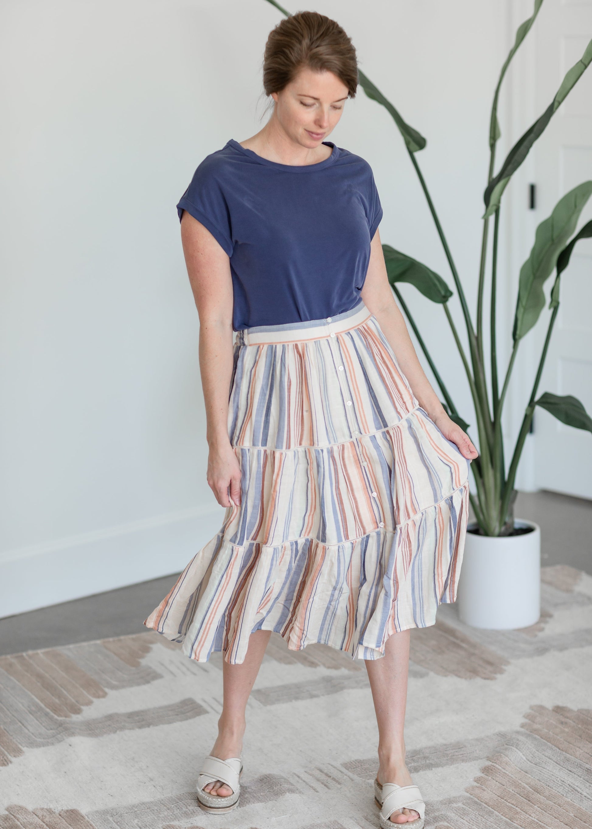 Short Sleeve Round Neck Top Tops