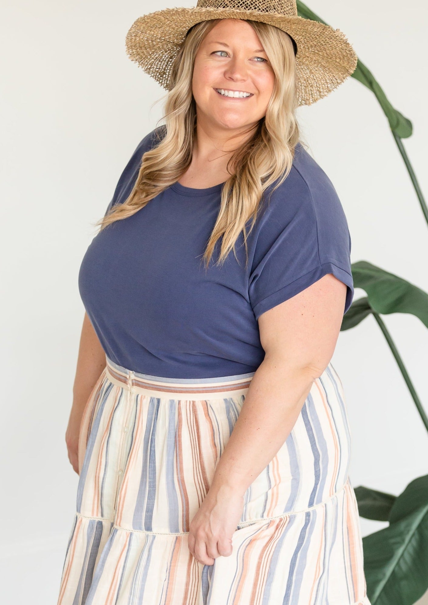Short Sleeve Round Neck Top Tops Blue / XS