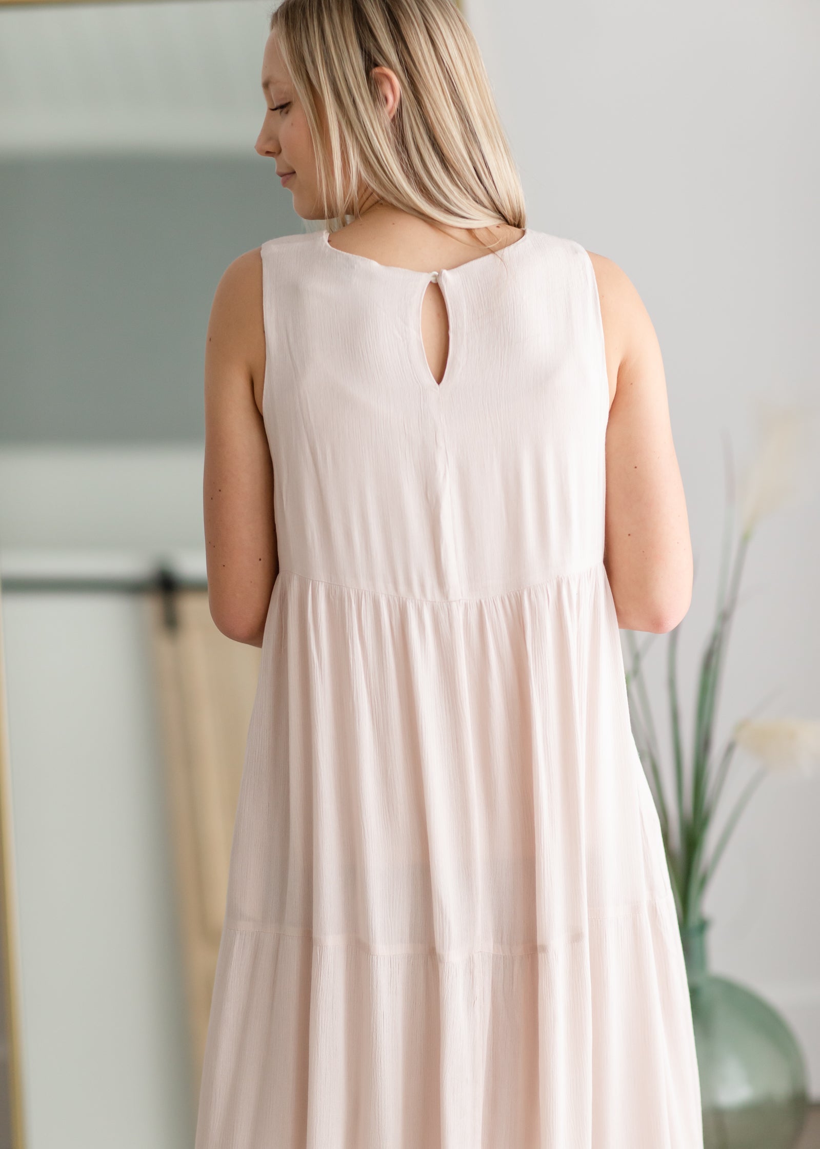 Sleeveless Tiered Maxi Dress Dresses Wishlist