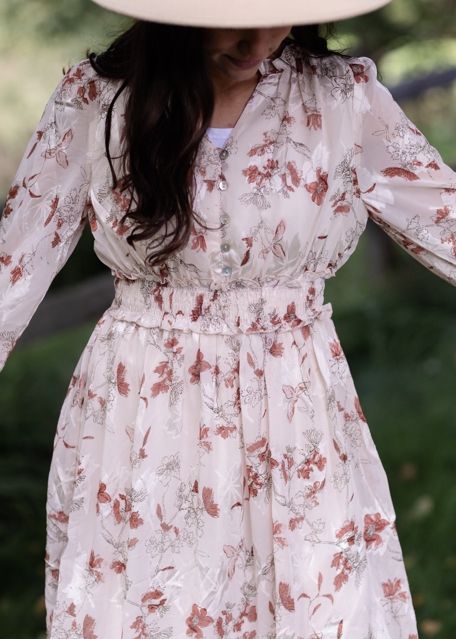 Smocked Detail V-Neck Floral Tiered Maxi Dress Dresses Polagram