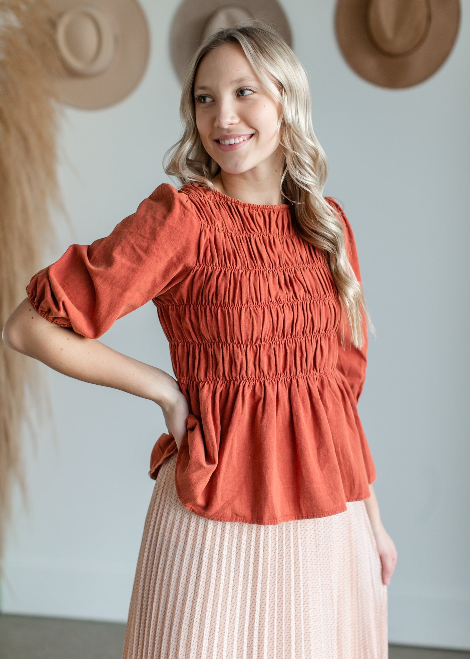 Smocked Top With Ruffle Detail Tops Polagram Rust / S