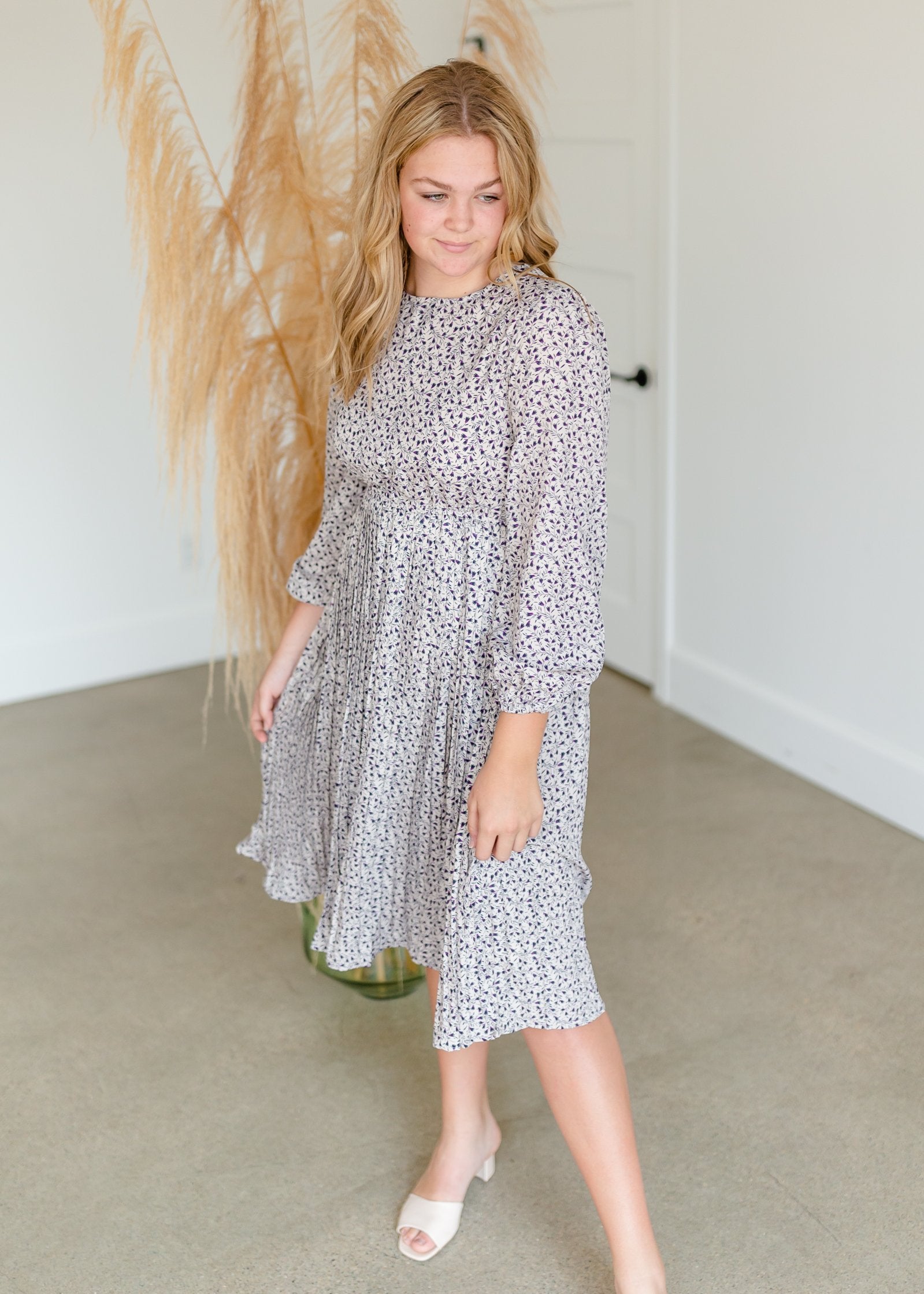 Taupe Womens Ditsy Print Pleated Skirt Midi Dress Dresses Hayden Los Angeles