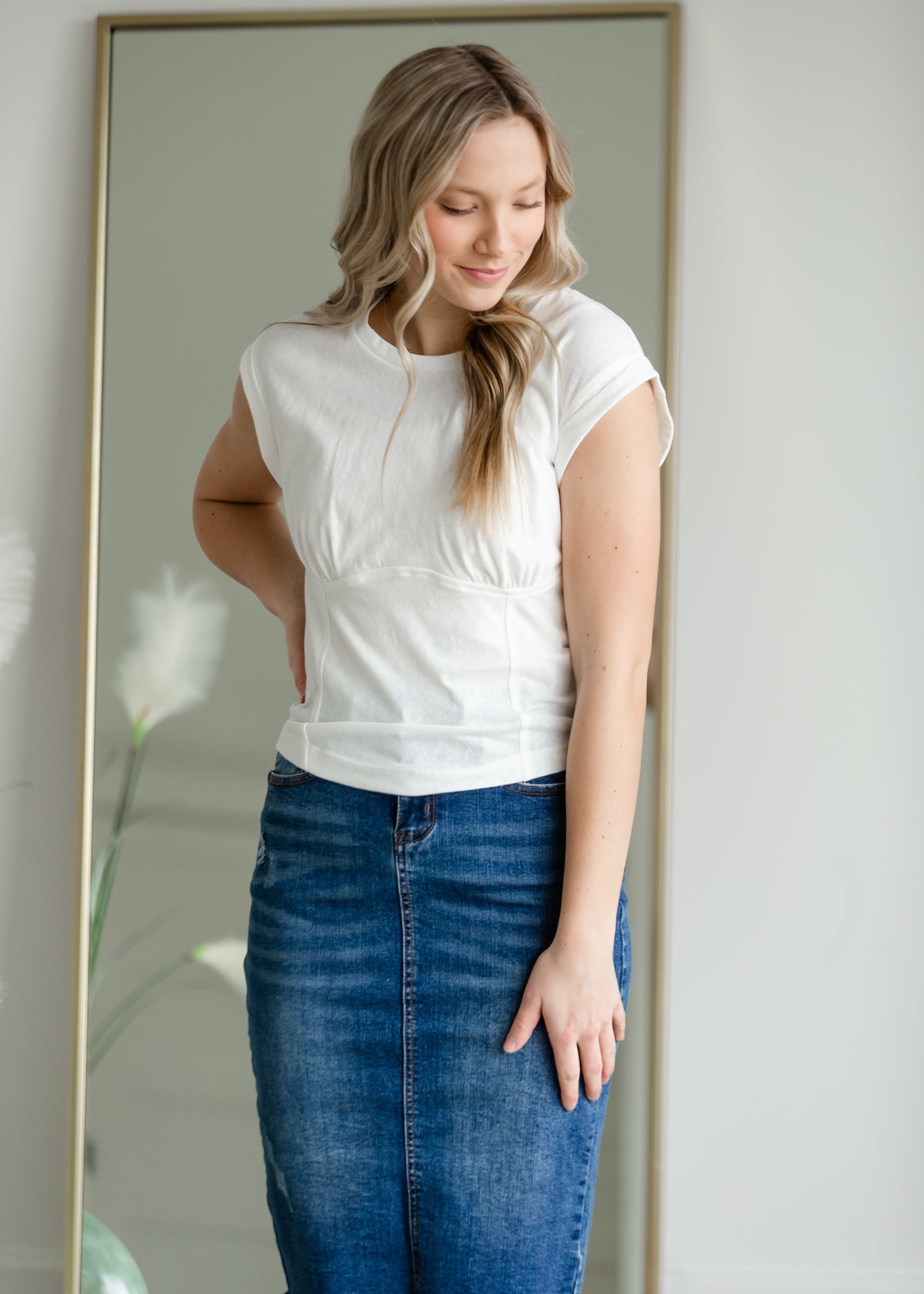 The Classic Bobbie Tee Shirt Heartloom