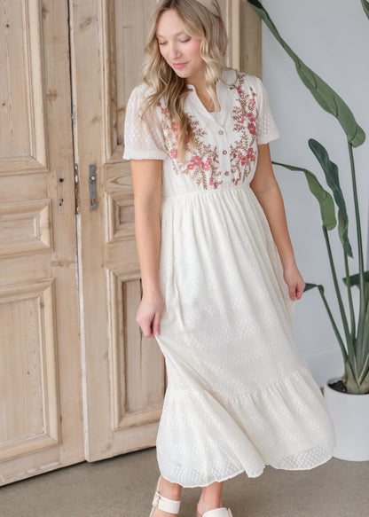 V-neck Maxi Dress With Embroidered Floral Detail Dresses Polagram
