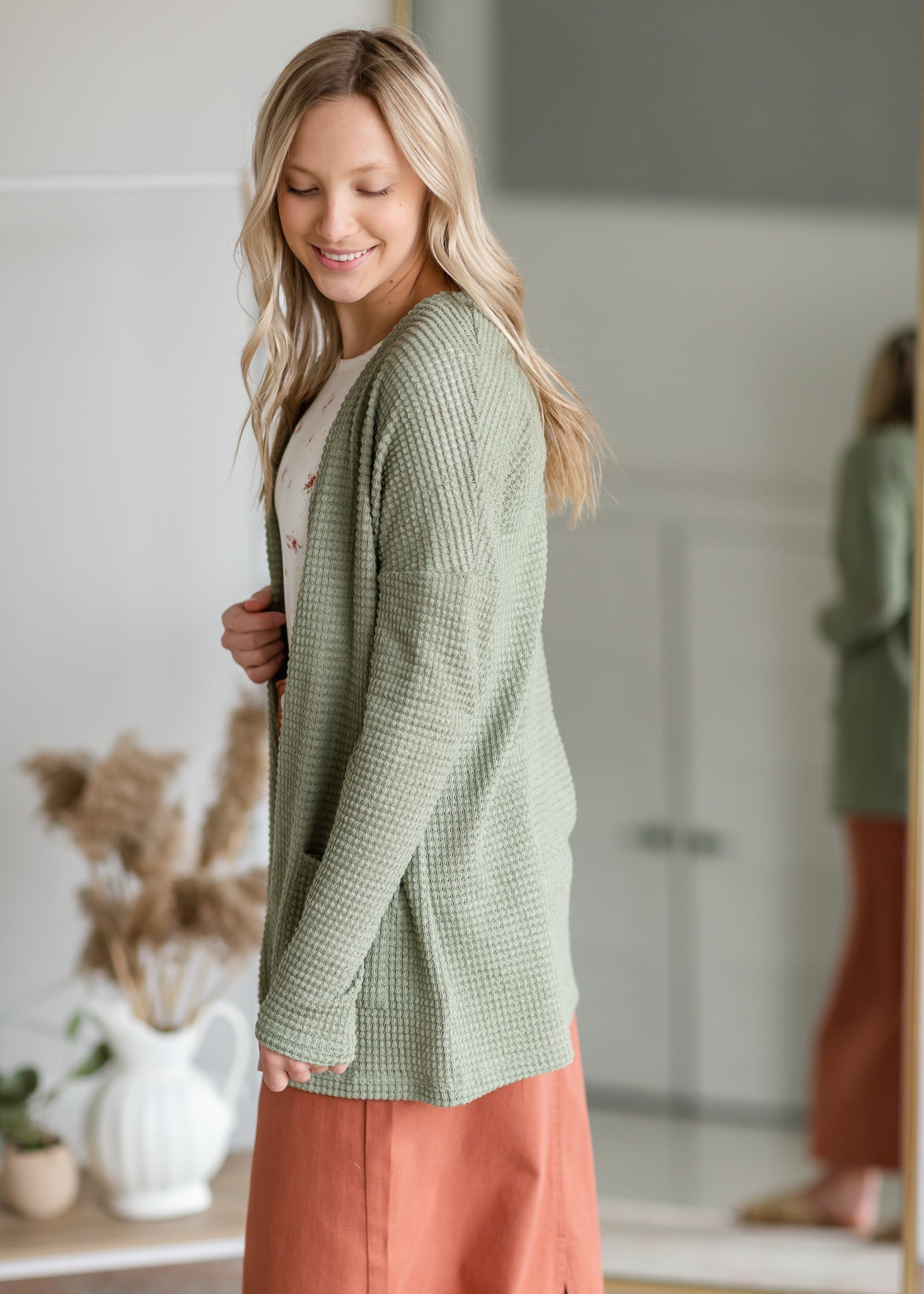 Waffle Knit Cardigan with Pockets Shirt Staccato