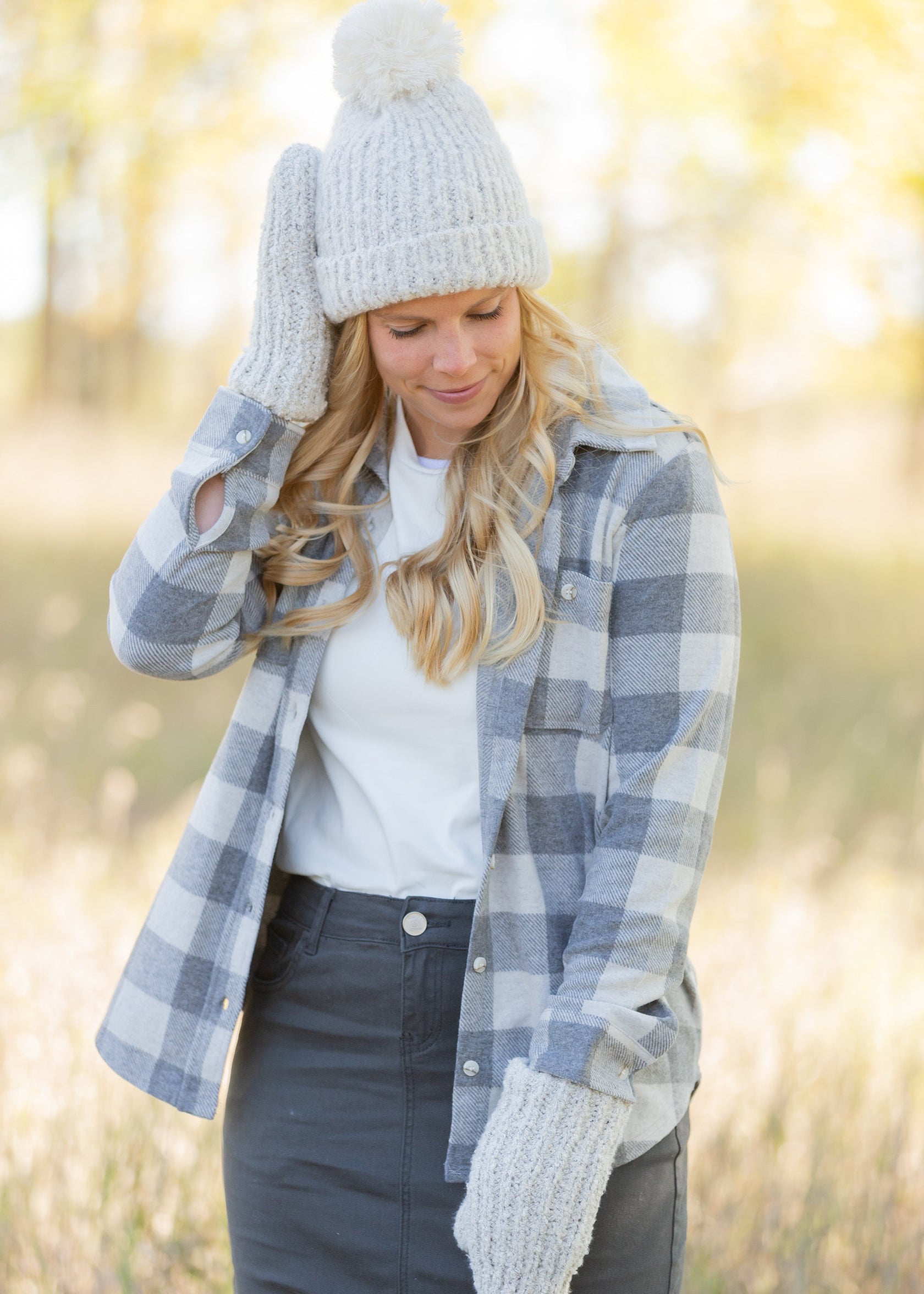 Women's Hat & Mitten Set Inherit Co.